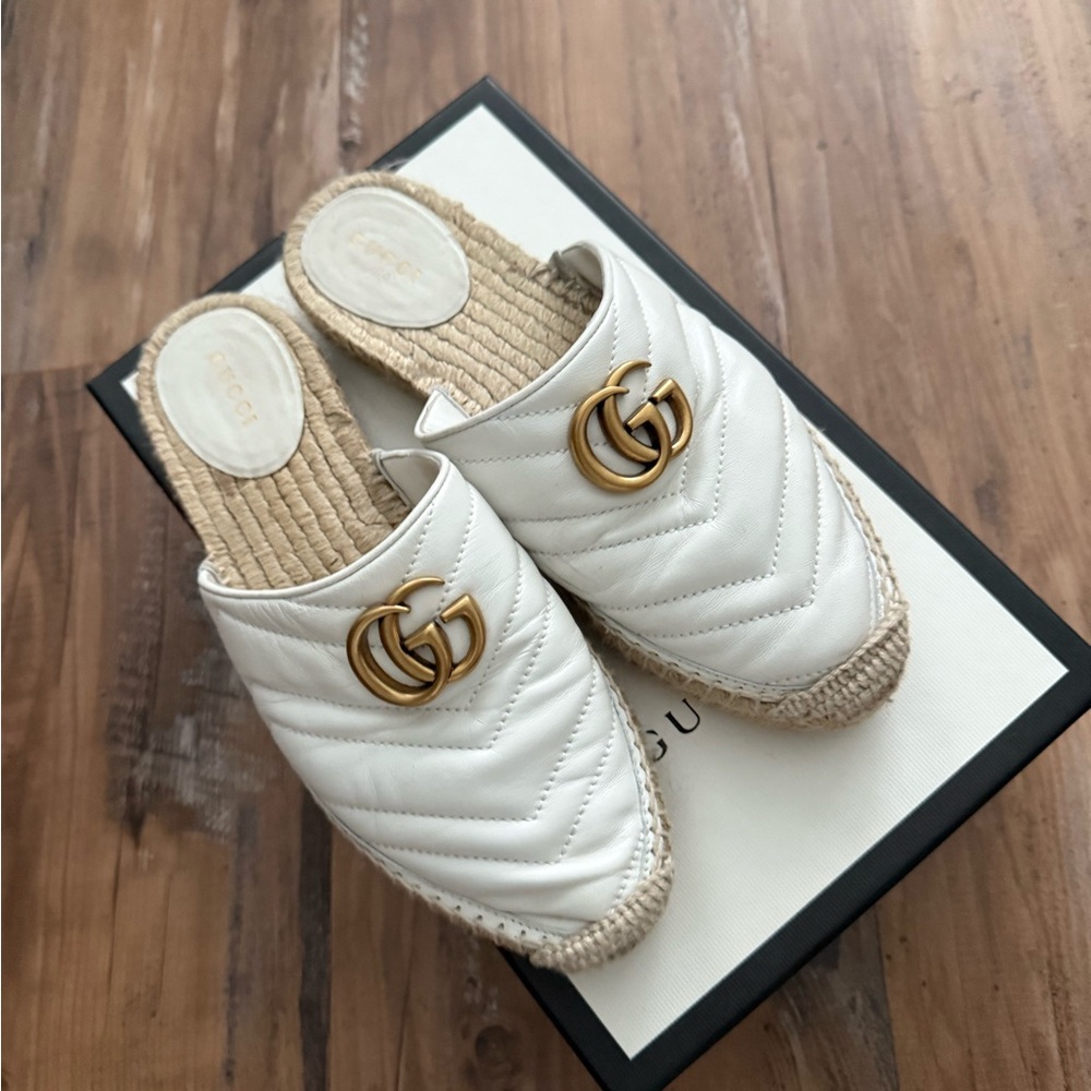 Gucci White and Gold Espadrilles with Quilted Design